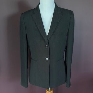 NWT Tahari jacket, size 6